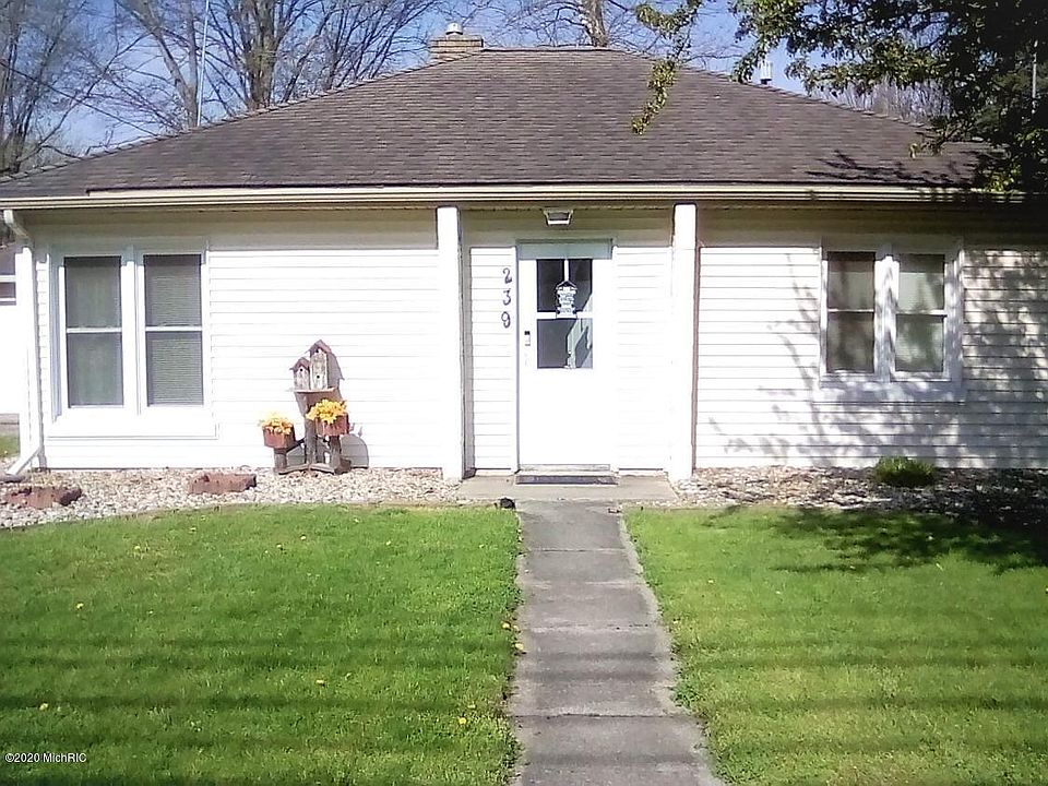 1st image of 239 N O'Keefe St