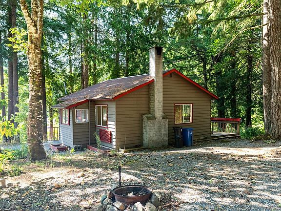 3rd image of 1725 Elford Rd