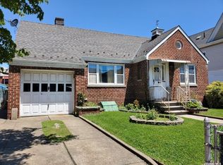 1525 McDonald St, Bronx, NY 10461