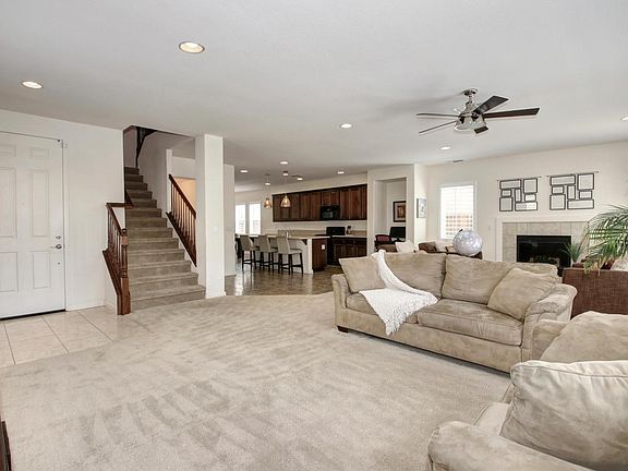 5th image of 3950 Martis St