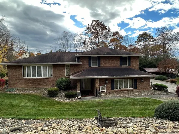 2006 Young St, Johnstown, PA 15902