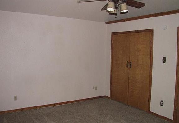 4th image of 6905 Pecan Park Dr