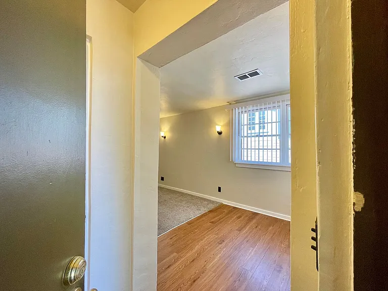 BRO1845 -Units A-D* — Photo 3