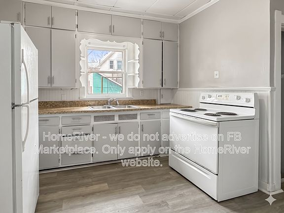 2nd image of 1014 Berdan Ave