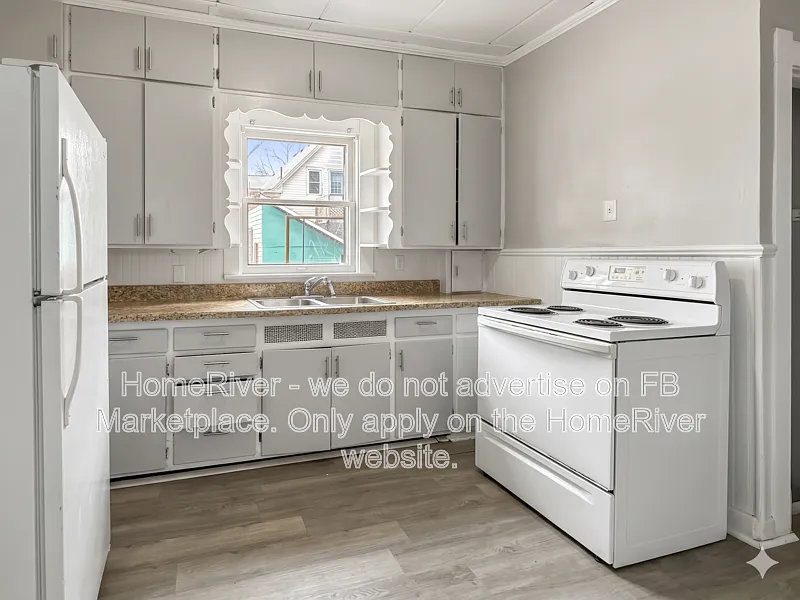 Building Photo - 1014 Berdan Ave