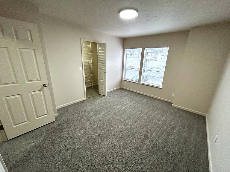 Heatherwood Apartments — Photo 24