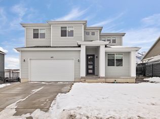 143 E Shorewood Dr, Saratoga Springs, UT 84045
