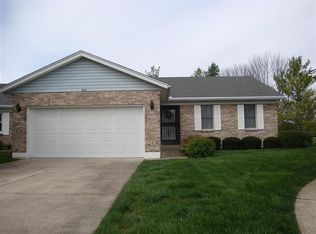 805 Spring Lake Cir, Enon, OH 45323