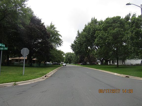 5th image of 6109 71st Ave N
