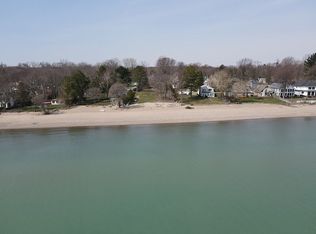 7830 Lakeshore Rd, Lakeport, MI 48059