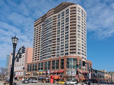 807 Davis St UNIT 1803, Evanston, IL, 60201