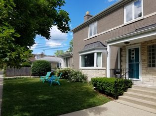 653 Wesley Ave, Evanston, IL 60202