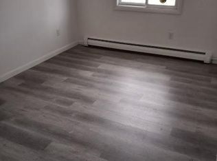 22 Coe Dr, Durham, NH 03824