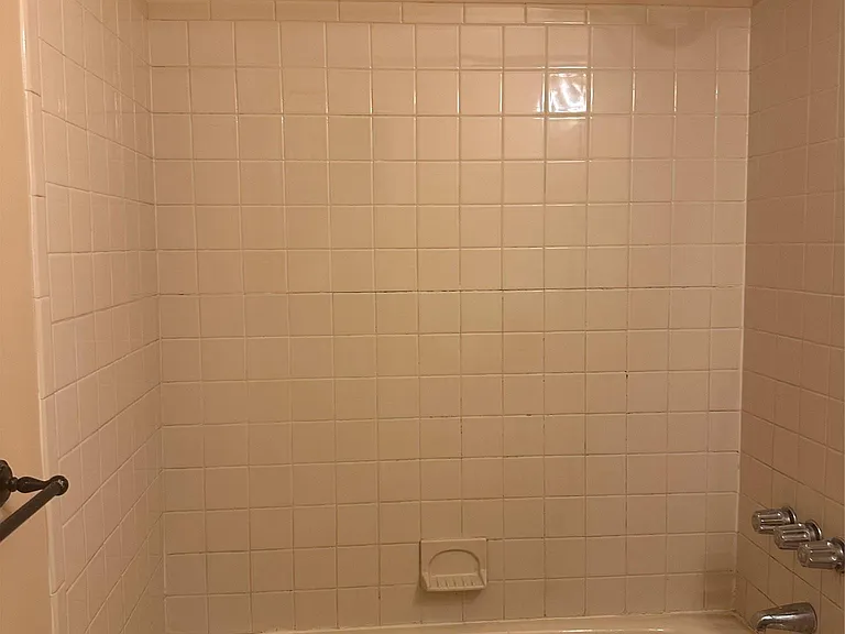 11 Lexington Hl #8 — Photo 14
