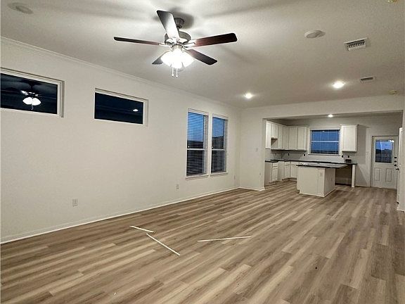 5th image of 8702 Happy Valley Dr