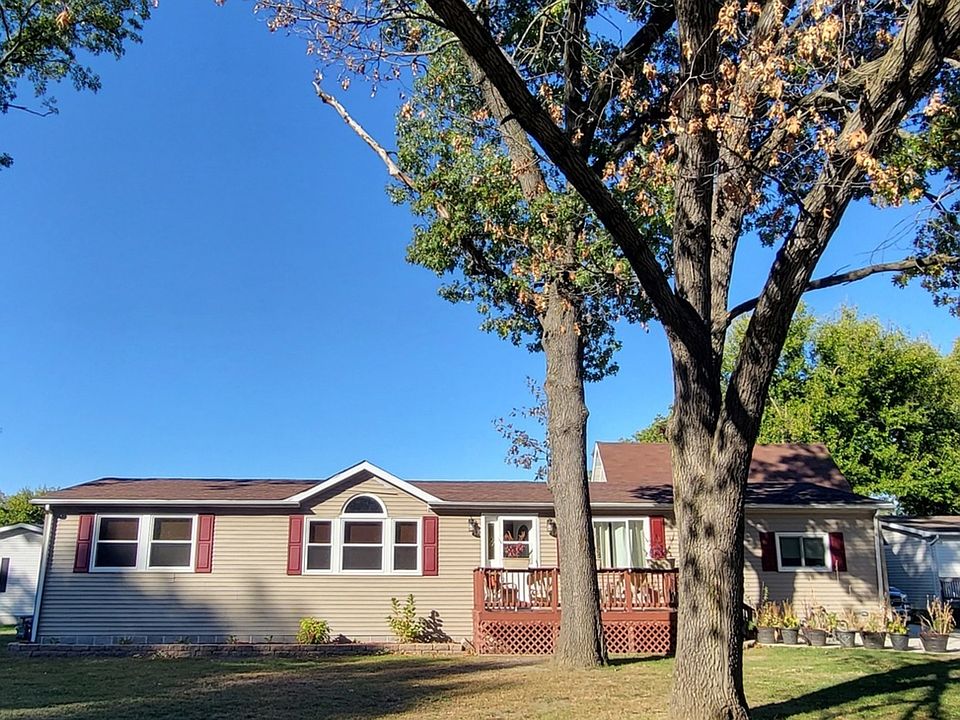 1st image of 449 N Vernon Dr