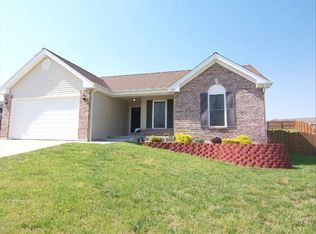 327 Washington Heights Dr, Washington, MO 63090