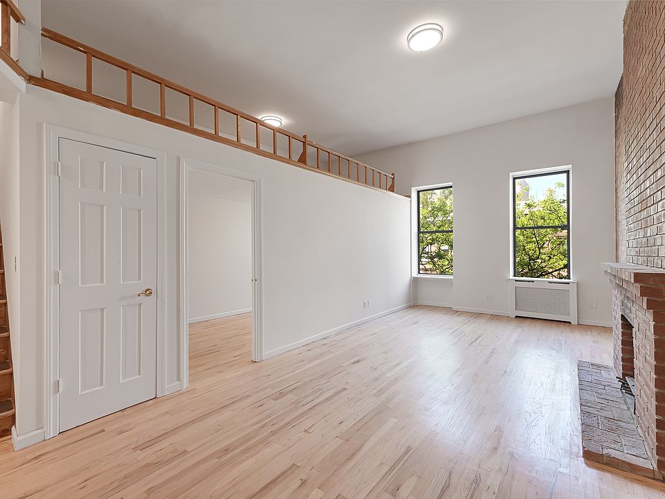 1st image of 26 W 75th St #Pha