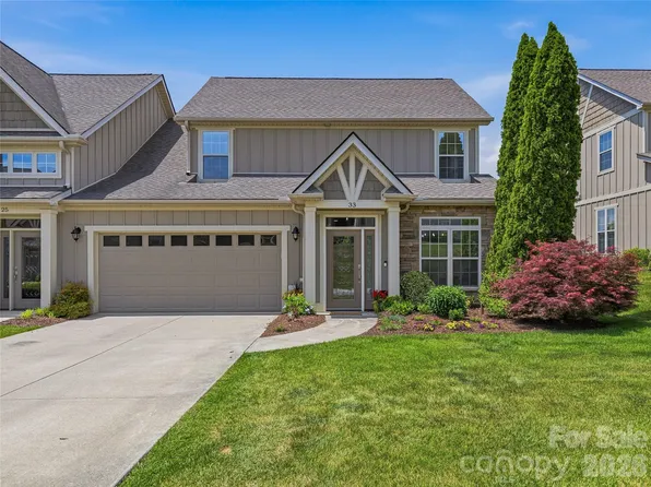 33 Florian Ln, Fletcher, NC 28732