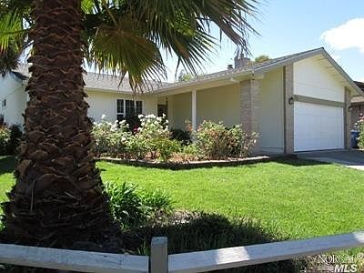 2nd image of 723 Joseph Ct