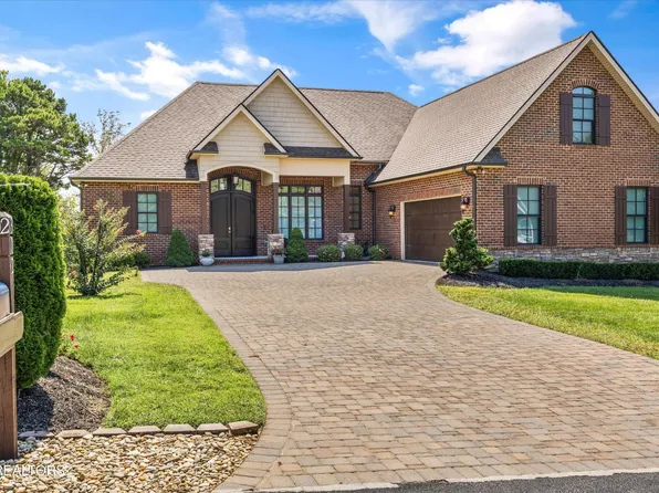 302 Coweta Ct, Loudon, TN 37774