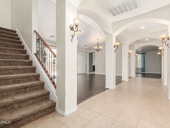 5th image of 18226 W Carol Ave