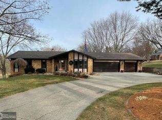 2803 Country Club Dr, Atlantic, IA 50022