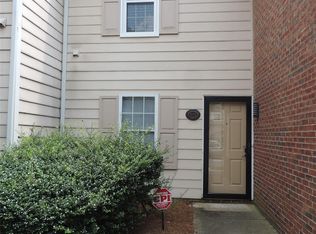 9252 Kings Canyon Dr, Charlotte, NC 28210