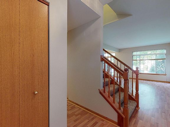 2nd image of 1756 Windward Ave #1756