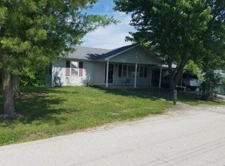 217 High St, Irvine, KY 40336