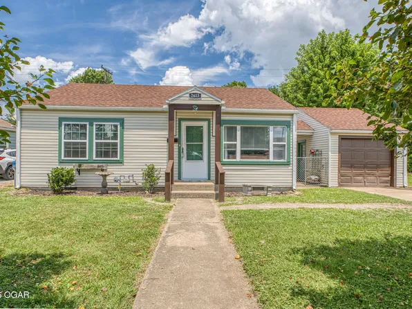 2613 E 11th St, Joplin, MO 64801