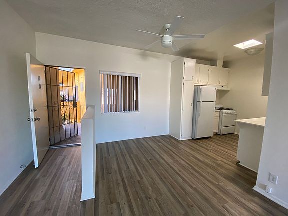 5th image of 3145 S Canfield Ave APT 17