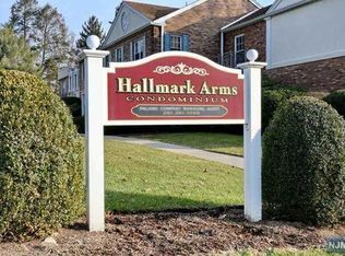 590 Center St #5901, Oradell, NJ 07649