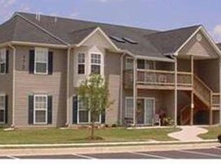 147 Brookland Ct APT 8, Winchester, VA 22602