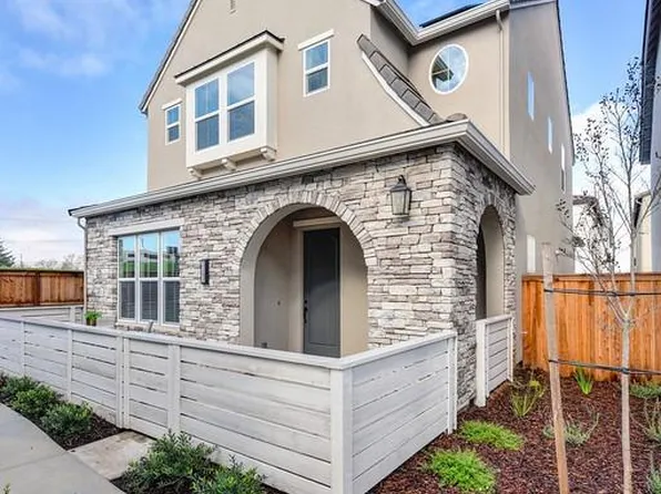 2369 Wanser Walk, Sacramento, CA 95818