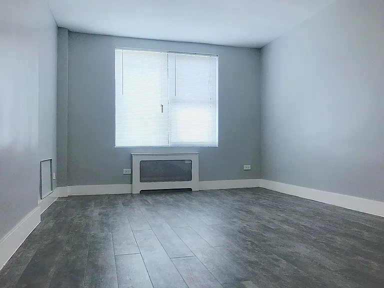 94-25 57th Ave — Photo 12