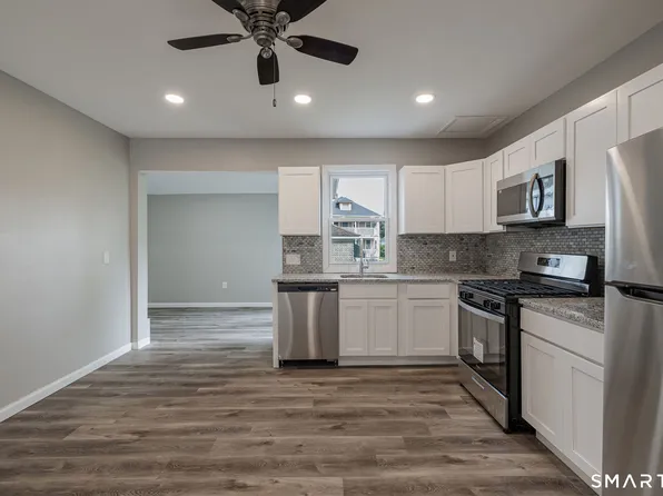 121 Hillview Avenue, Waterbury, CT 06704