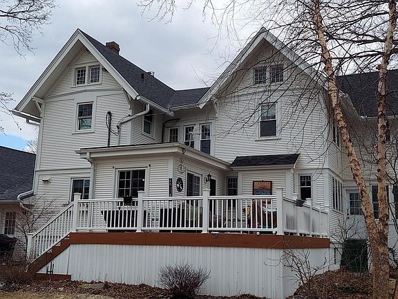 5th image of 301 N Main St