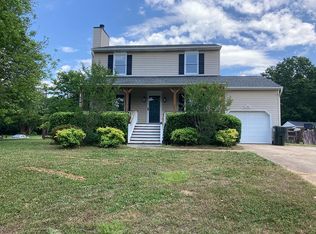 1 Monarch Pl, Taylors, SC 29687