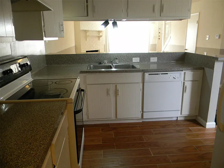 9200 W Bellfort St #48 — Photo 17