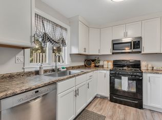 485 Dowd Ave #485, Canton, CT 06019