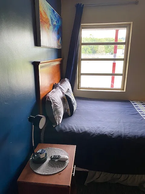 Studio, 275 sqft, $955 — Photo 3