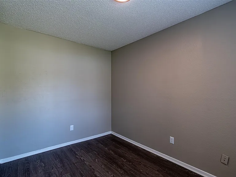 806 Treadwell Ct #806B — Photo 8