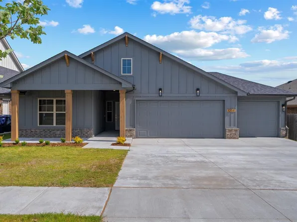 10541 NW 34th Ter, Yukon, OK 73099