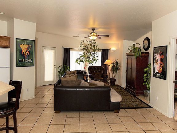 5th image of 5036 E Catalina Ct
