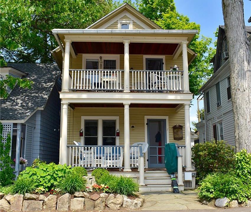 1st image of 7 Roberts Ave
