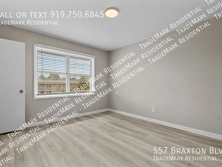 557 Braxton Blvd — Photo 11