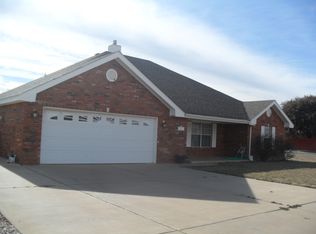 3801 Benjamin Davis Dr, Clovis, NM 88101