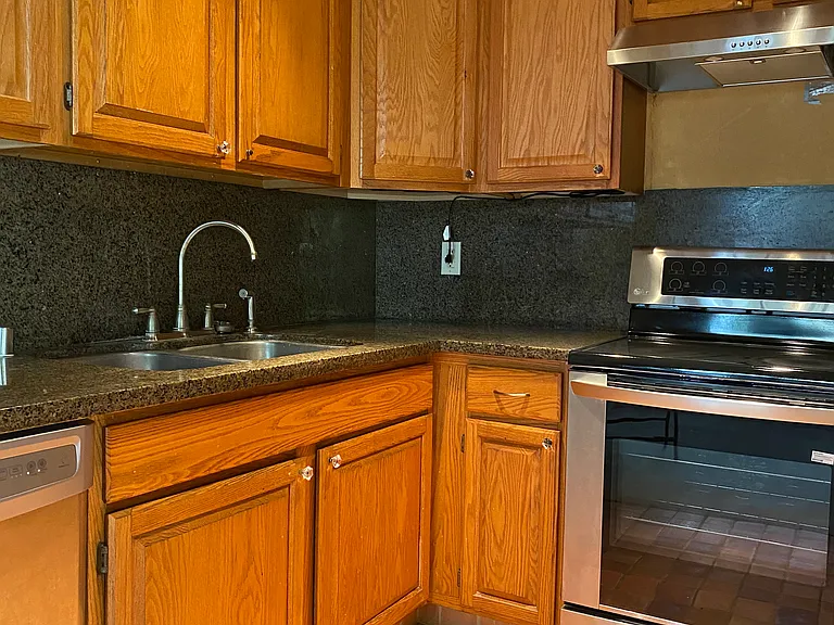1001 Funston Ave #5 — Photo 13