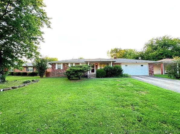 915 Francis Ave, Tahlequah, OK 74464